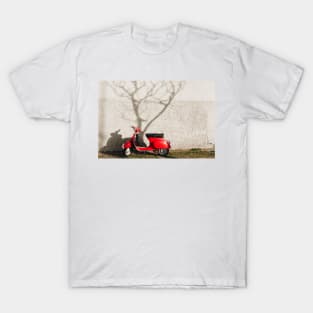 Classic Motorcycle - Red Scooter T-Shirt